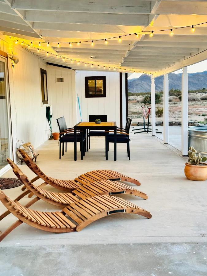 Ravens Nest Ranch, Fire Pit , Views, Near Jt Park! Villa โจชัวทรี ภายนอก รูปภาพ