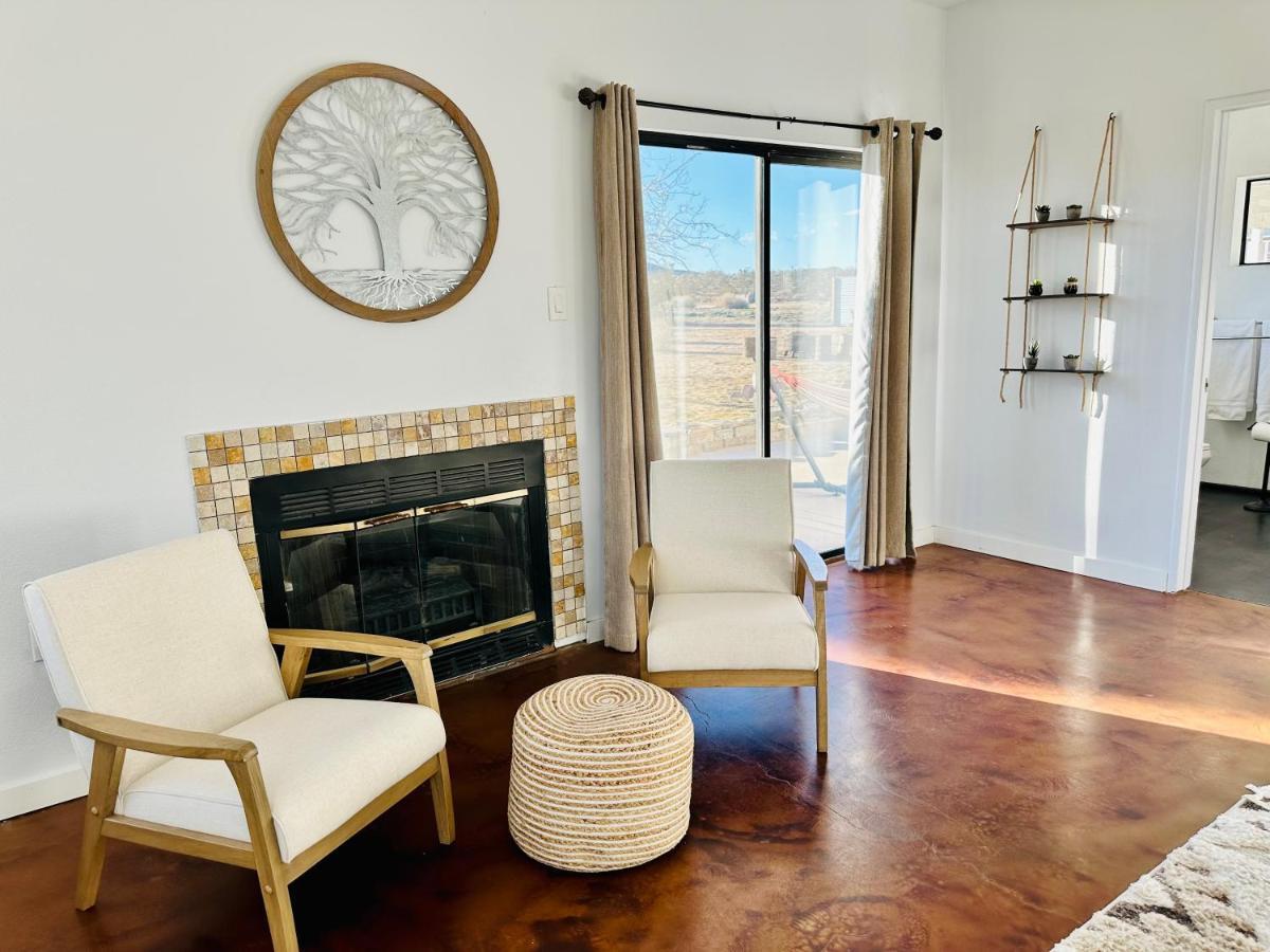 Ravens Nest Ranch, Fire Pit , Views, Near Jt Park! Villa โจชัวทรี ภายนอก รูปภาพ