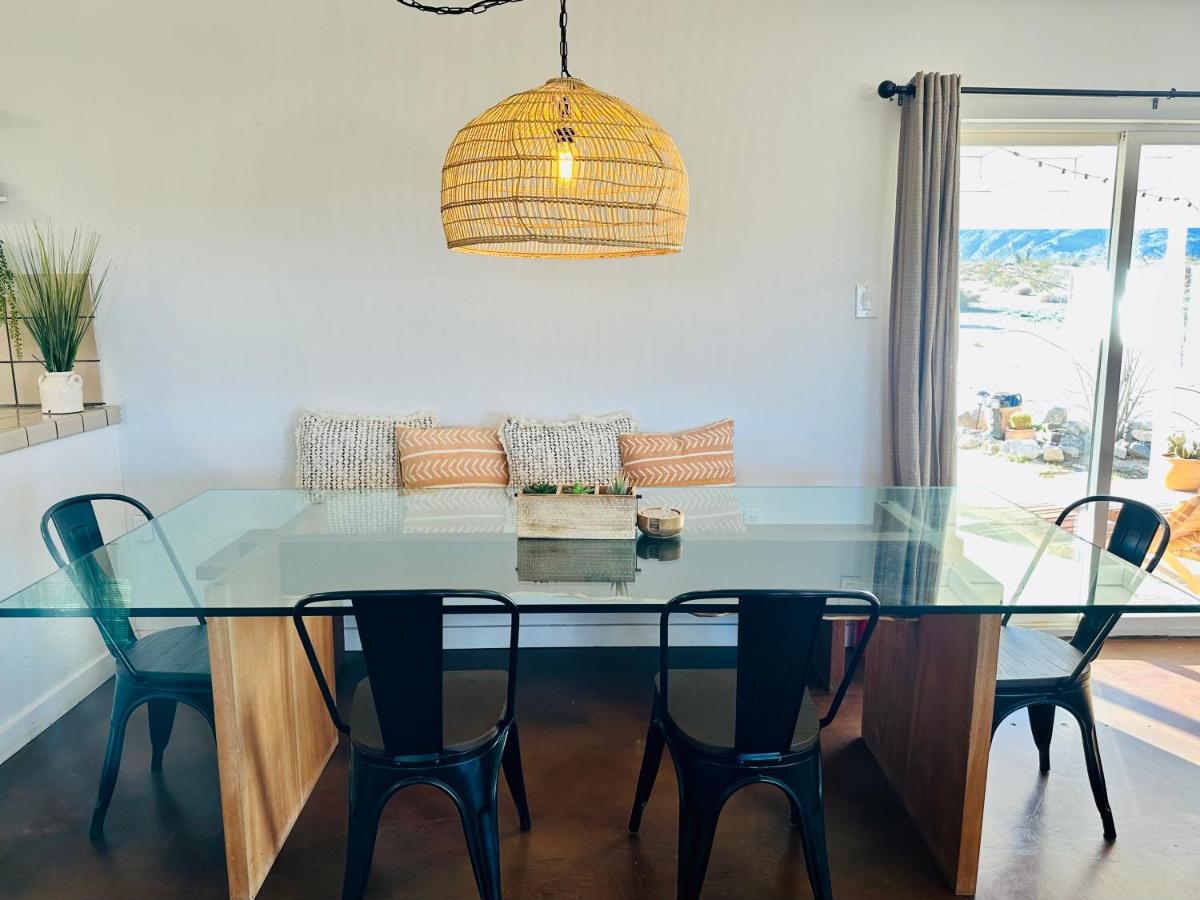 Ravens Nest Ranch, Fire Pit , Views, Near Jt Park! Villa โจชัวทรี ภายนอก รูปภาพ