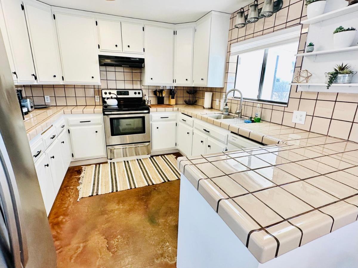 Ravens Nest Ranch, Fire Pit , Views, Near Jt Park! Villa โจชัวทรี ภายนอก รูปภาพ