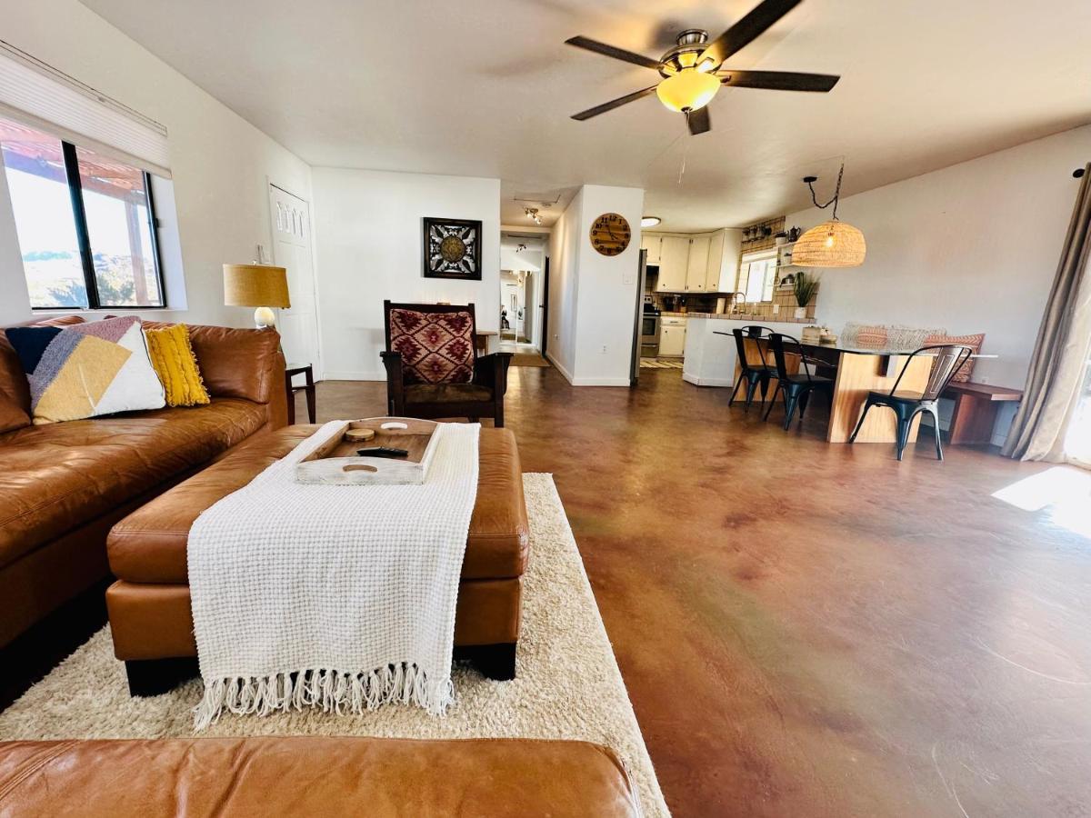 Ravens Nest Ranch, Fire Pit , Views, Near Jt Park! Villa โจชัวทรี ภายนอก รูปภาพ