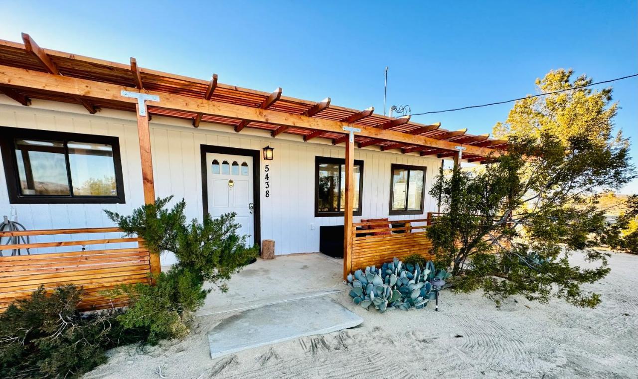 Ravens Nest Ranch, Fire Pit , Views, Near Jt Park! Villa โจชัวทรี ภายนอก รูปภาพ