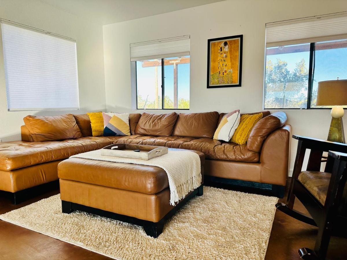 Ravens Nest Ranch, Fire Pit , Views, Near Jt Park! Villa โจชัวทรี ภายนอก รูปภาพ